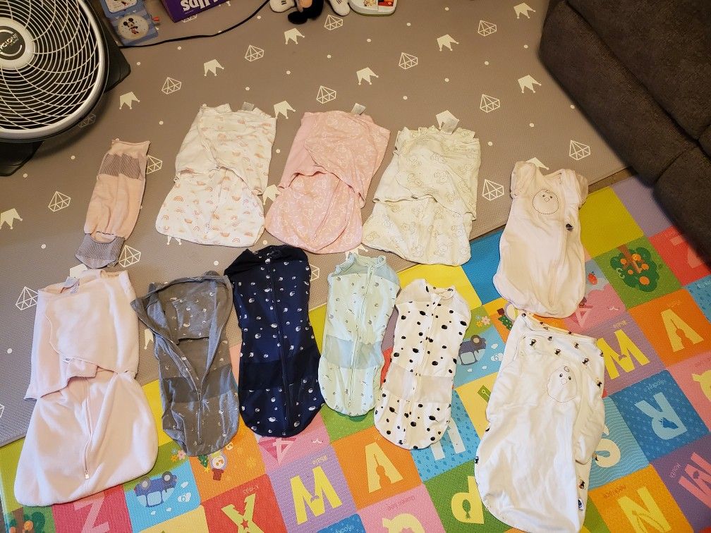 baby swaddles
