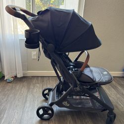 Ergobaby Metro 3 Deluxe Stroller With Car seat Adapters And Bag
