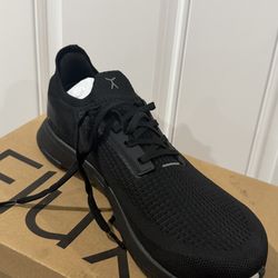 Flux waterproof running shoes SIZE 11.5