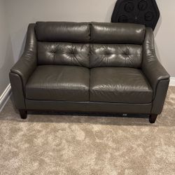 Love 🛋️ Sofa