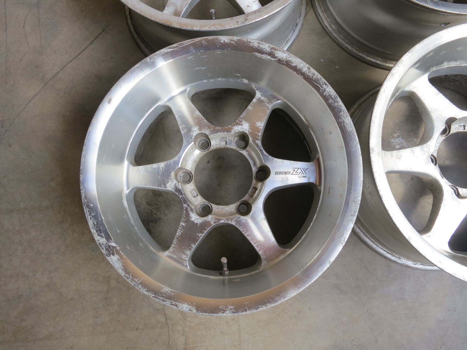 MKW 139.7 6h 6穴　16×8j ☆深リム BORGNER ZX ENKEI製 16インチ 139.7/6穴 ☆16×8J ET+0