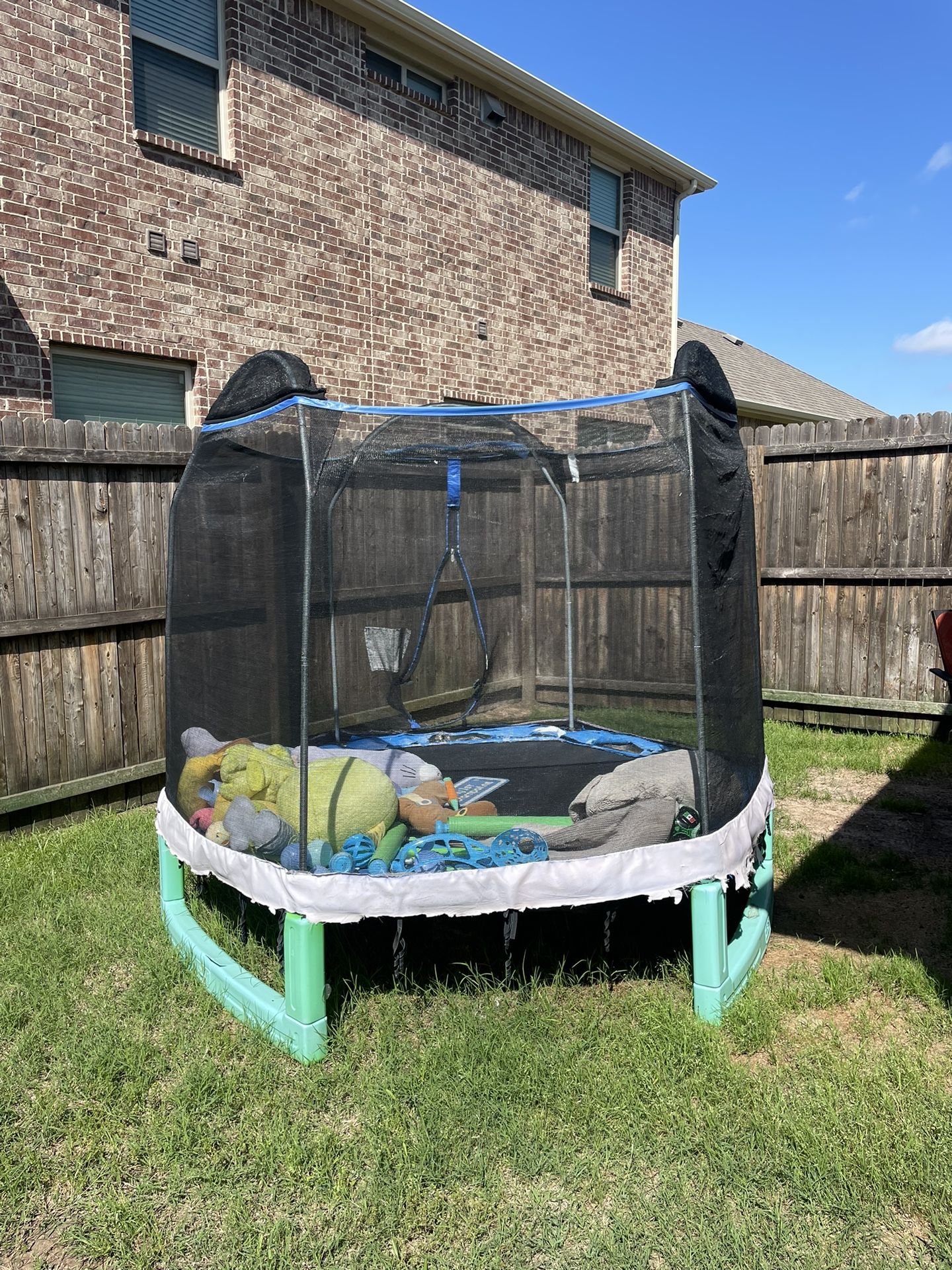 kids trampoline 