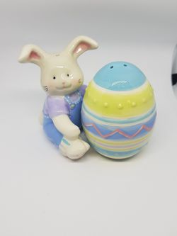 Easter Cute Bunny and Large decorated egg salt and pepper shakers by Bloomies