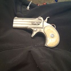 BELT BUCKLE 