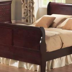 Free Sleigh Bed/dresser