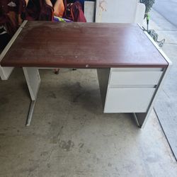 Heavy Duty Table