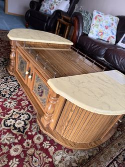 Vintage Coffee Table With Center And Side Storage