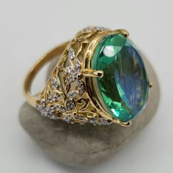 Peacock Quartz. White Zircon. Ring..