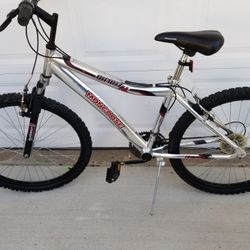 MONGOOSE SIZE 26