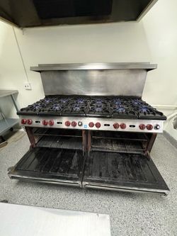 WOLF COMMERCIAL 12 BURNER GAS STOVE