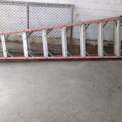 Louisville Fiberglass Ladder