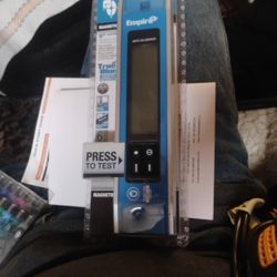 Empire Digital 9inch Level