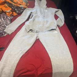 North Face Sweat Suit 