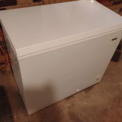 Fridge freezer