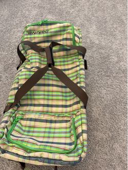 Dakine luggage