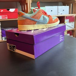 Nike SB Dunk Low Pro PRM