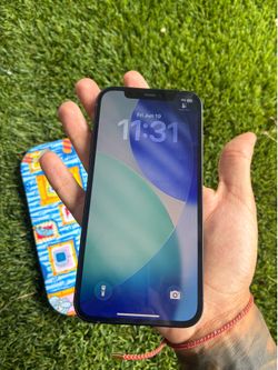 iPhone 12 - 64GB - Black - (Factory Unlocked) Like New