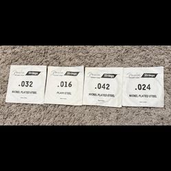 New Guitar Strings Lot of 4 Mixed Vintage Fender Steal .032 .016 .042 .024