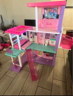 Barbie Dream House
