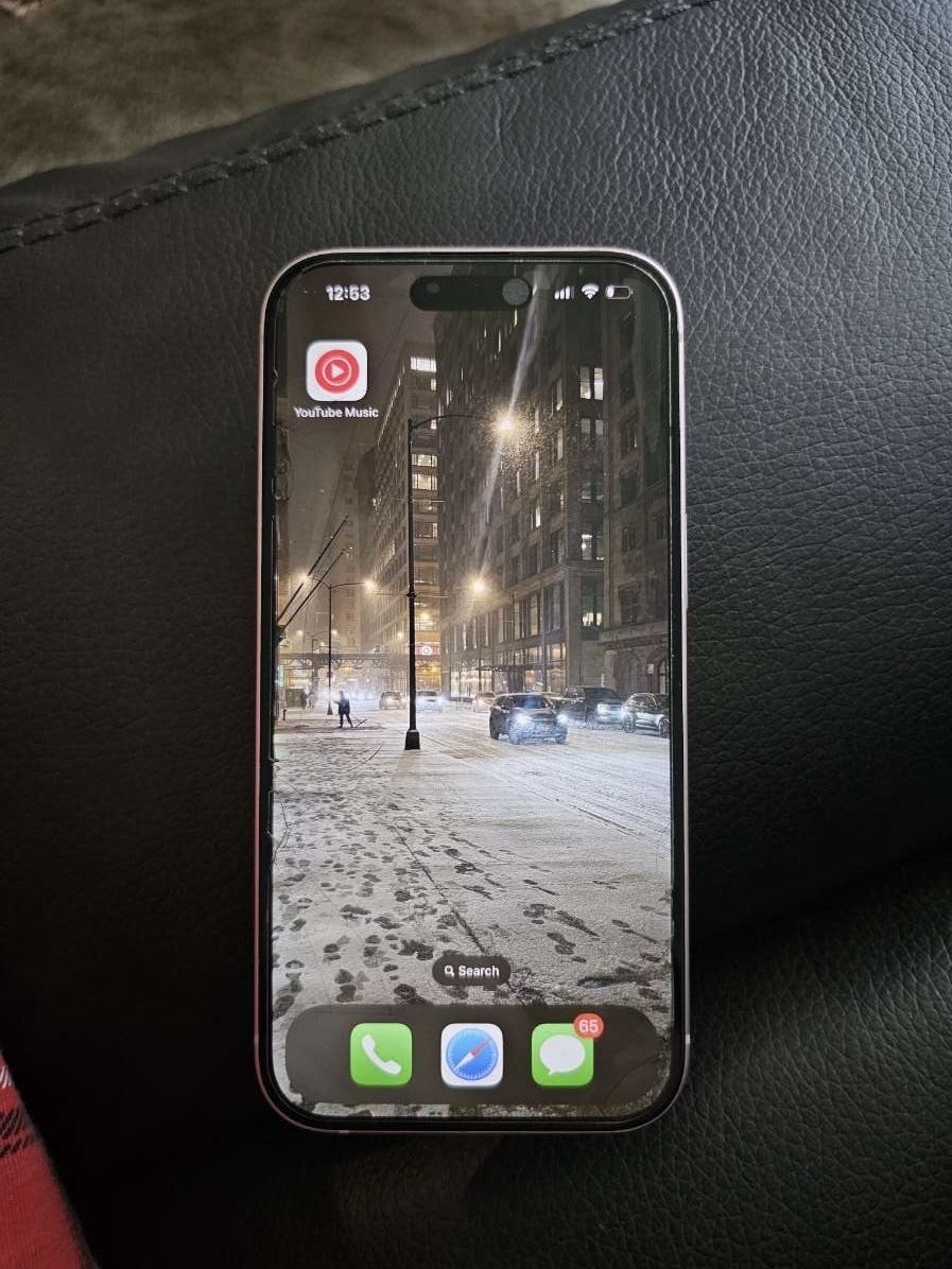 iPhone 15 128GB UNLOCKED