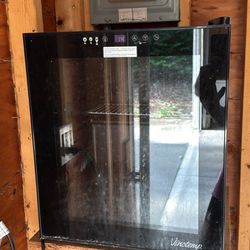 Mini Fridge 