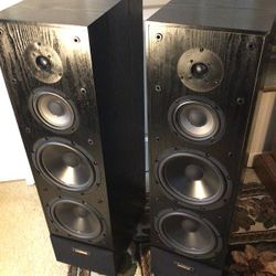 Cambridge SoundWorks By Henry Kloss Tower II Speakers(5 speakers total)