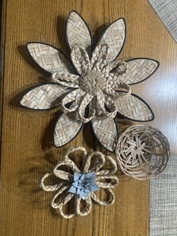 Wall Decor Flowers