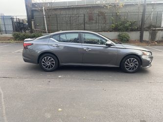 2021 Nissan Altima