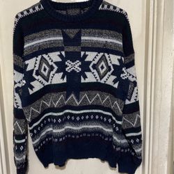 Sweater Men’s Medium 100% Acrylic Good Condition