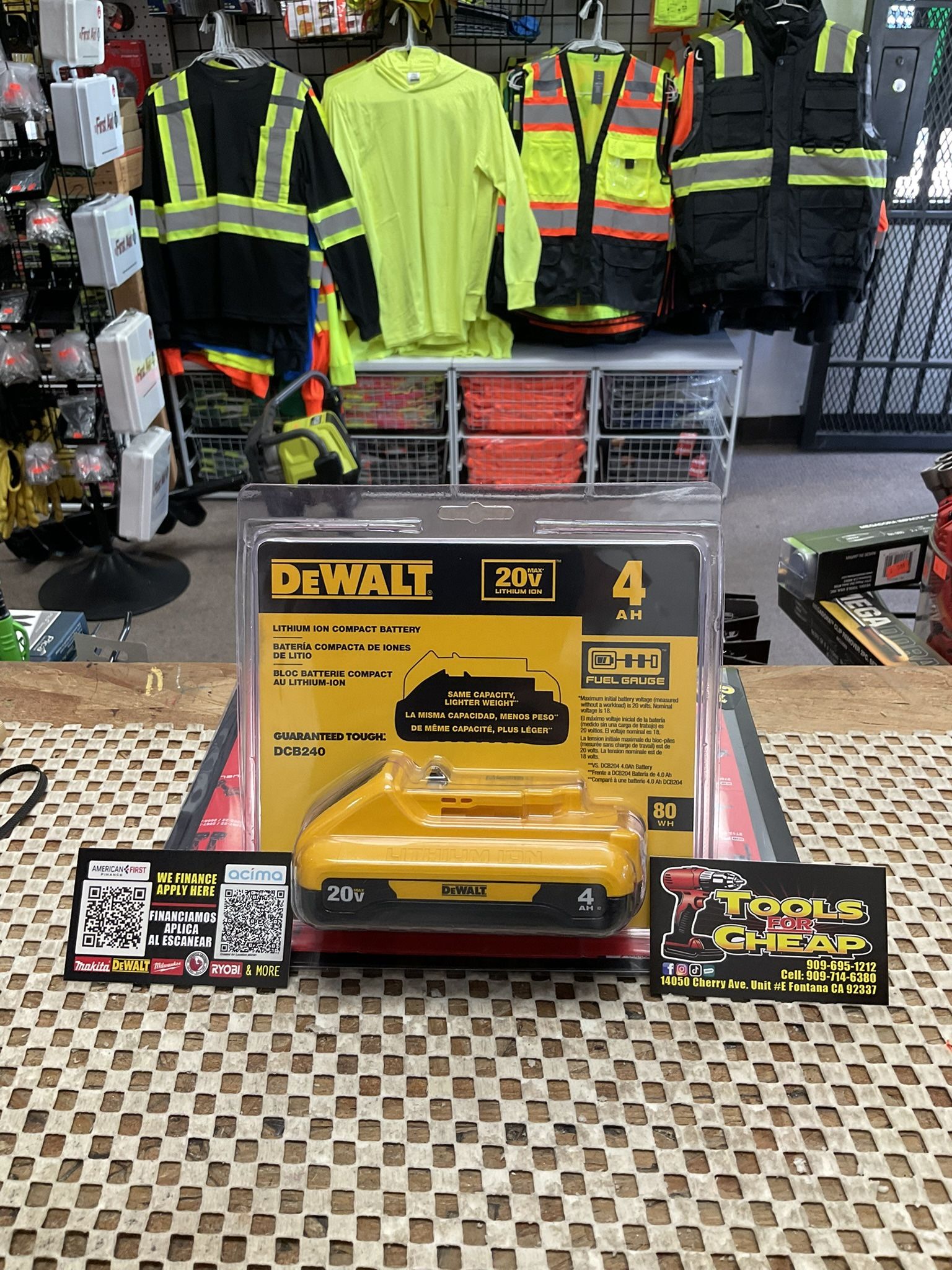 DEWALT 20V MAX Compact Lithium-Ion 4.0Ah Battery
