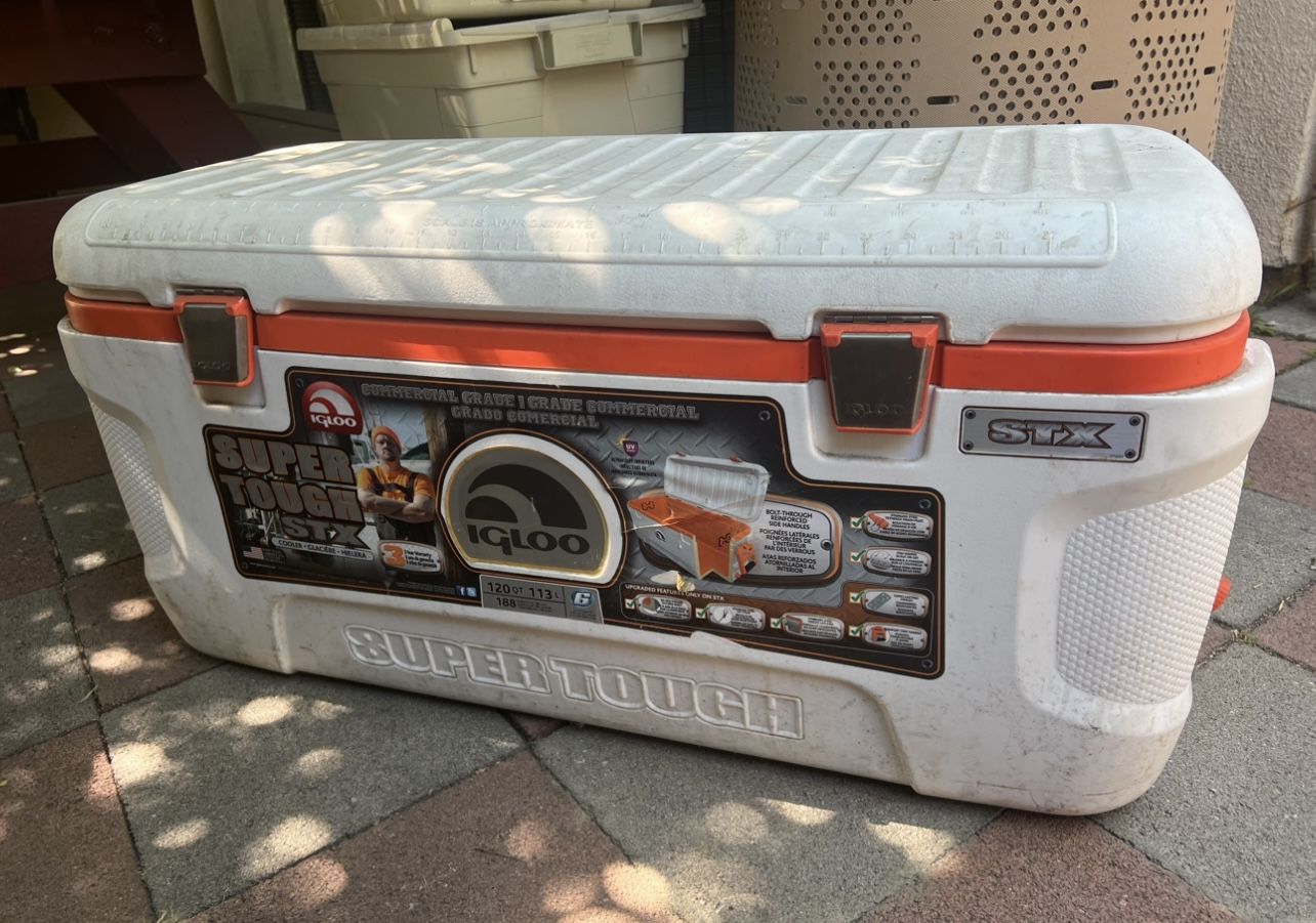 Igloo Super Tough 120-Qt Cooler