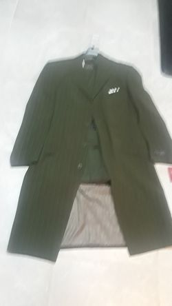 Mens suit green