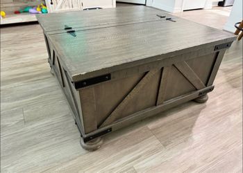 Farmhouse Rustic Wood Coffee Table with Storage