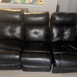 2 Piece Leather Sofa And Love Seat 