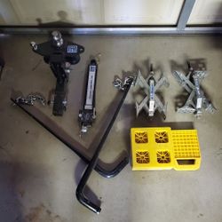 Reese Hitch/Anti Sway Bar + Wheel Chalks And Trailer Block