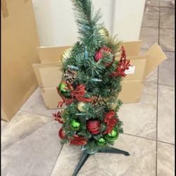 🎄✨ Merry & Bright Lighted Christmas Tree – Holiday Deal! ✨🎄  Add instant holiday charm to your space with this 2.5 ft Merry & Bright Lighted Pathway
