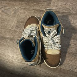 Air Jordan 4 Retro GS