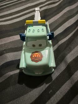Disney Pixar Cars Color Changers Mater Color Change Tow Truck Race & Rescue