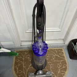 Dyson Ball Vacuum 