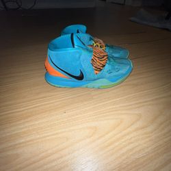 Kyrie Aqua 6’s