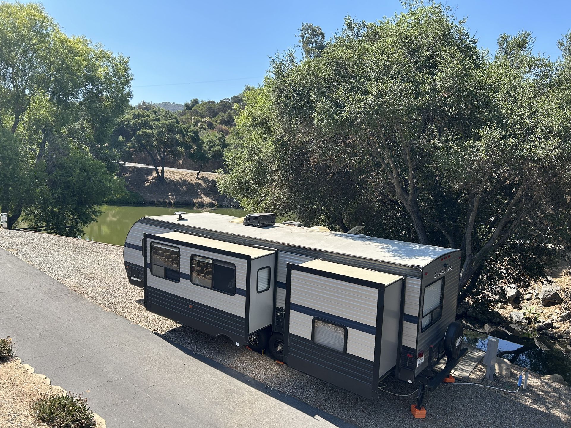 2019 Forest River Travel Trailer Cherokee 294BH