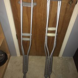 2 Sets Of Crutches