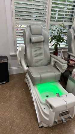 Pedicure chair