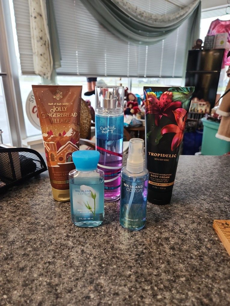Bath And Body Works- LOT of 5 items