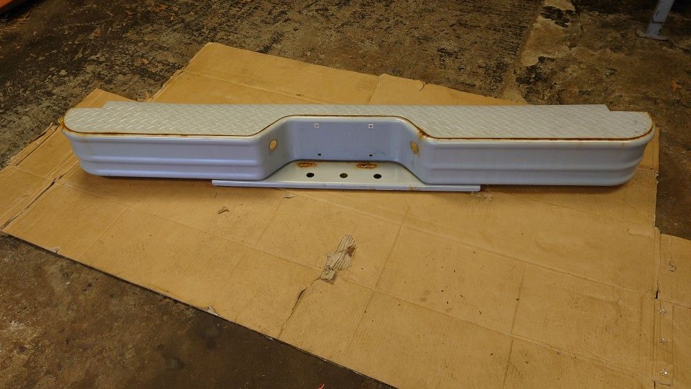 FEY Step And Tow Bumper