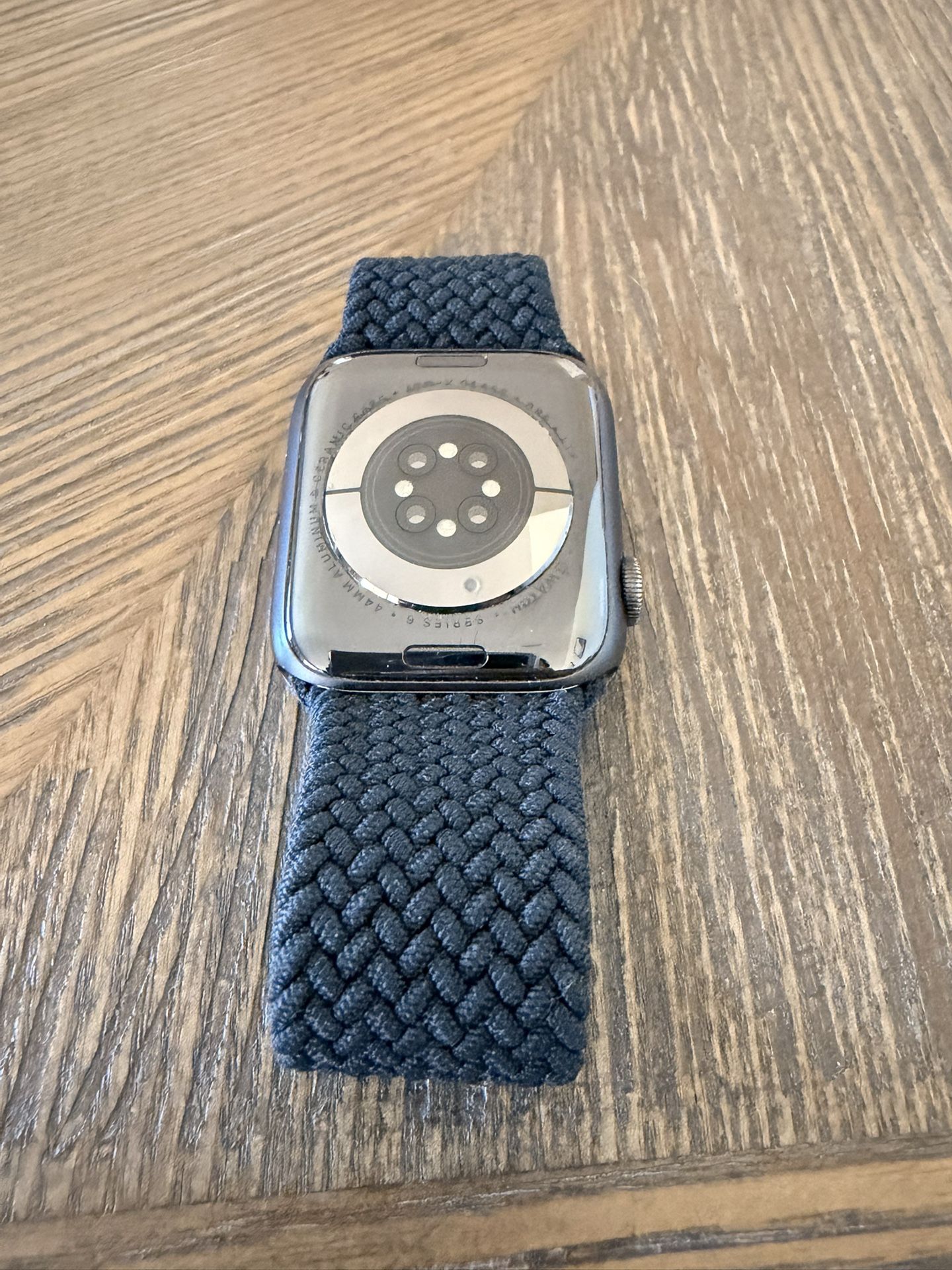 Apple Watch Series 6