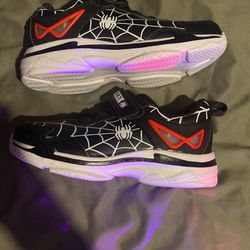 Kid Spiderman Sneakers
