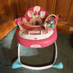 Minnie Mouse Walker