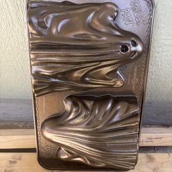 Nordic Ware-Ghost Baking/Cake Pan-Halloween 10cup - Made in USA