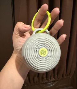 Yogasleep hussh Portable White Noise Machine